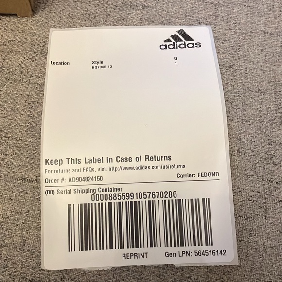 Adidas Yeezy 350V2 beluga - Picture 8 of 8